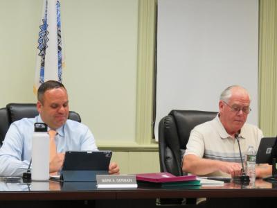 Select Board members Mark Germain and Thomas White during the Sept. 29 meeting. 