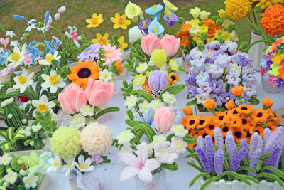 Flowers made out of pipe cleaners. 