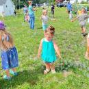 Sophia Lovell, 2, points out some bubbles. Photo by Christian Uva