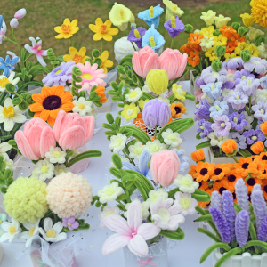 Flowers made out of pipe cleaners. 